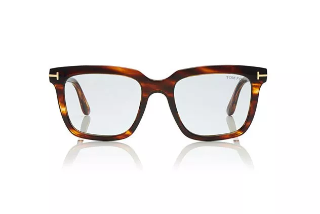 Tom Ford تُطلق مجموعة نظّارات لموسم خريف وشتاء 2018