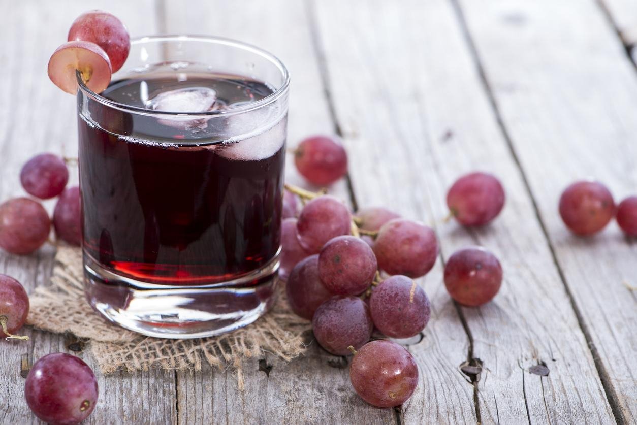 عنب فوائد العنب عصير العنب مشروب عصائر