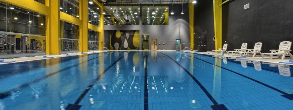 اكاديمية تعليم سباحة في السعودية السباحة 