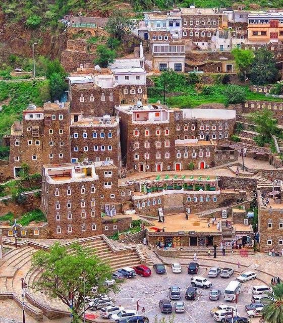 محافظة رجال ألمع، في عسير  اليوم الوطني السعودي 2020 اجازة اليوم الوطني السعودي