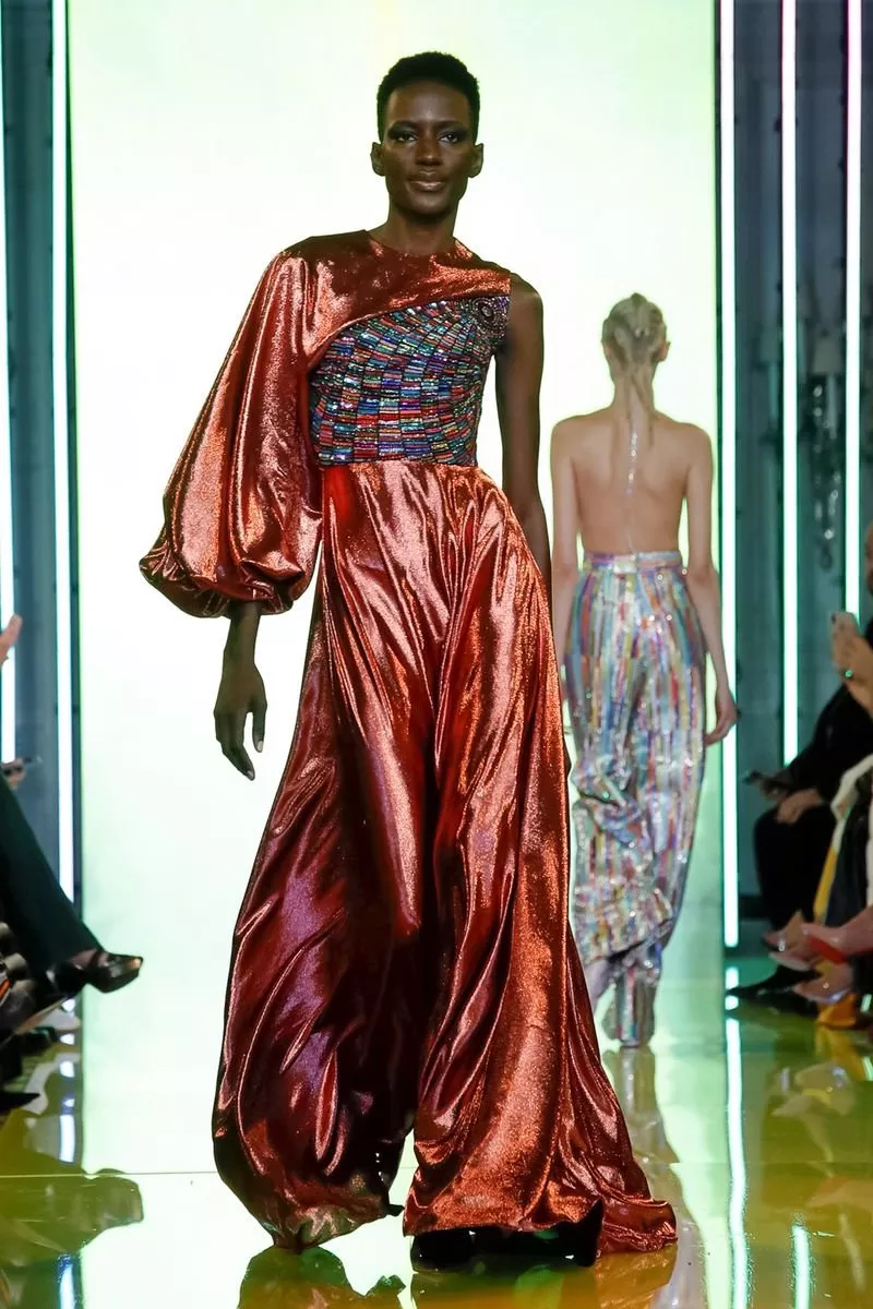 مجموعة  Rami Kadi Maison De Couture للخياطة الراقية لربيع 2019: تصاميم  مستوحاة من الحرية الممزوجة بالإبداع