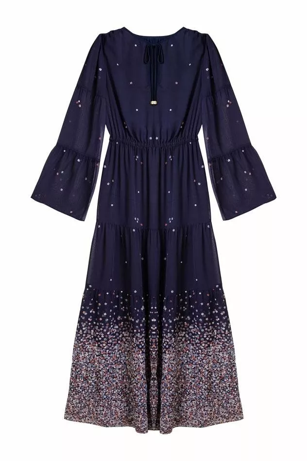 مايكل كورس تطلق كبسولة من الملابس والأكسسوارات للاحتفاء باللباس المحتشم في رمضان 2020