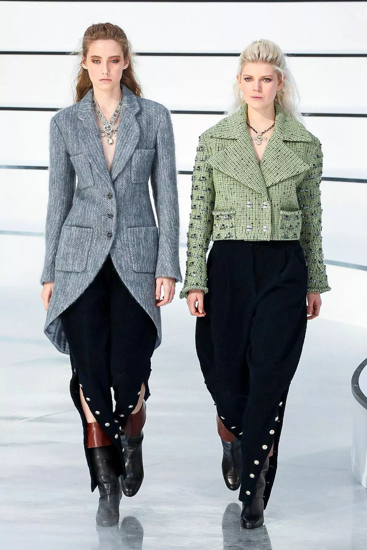 مجموعة Chanel لخريف 2020: تصاميم تعكس الرومانسية بطريقة غير تقليدية
