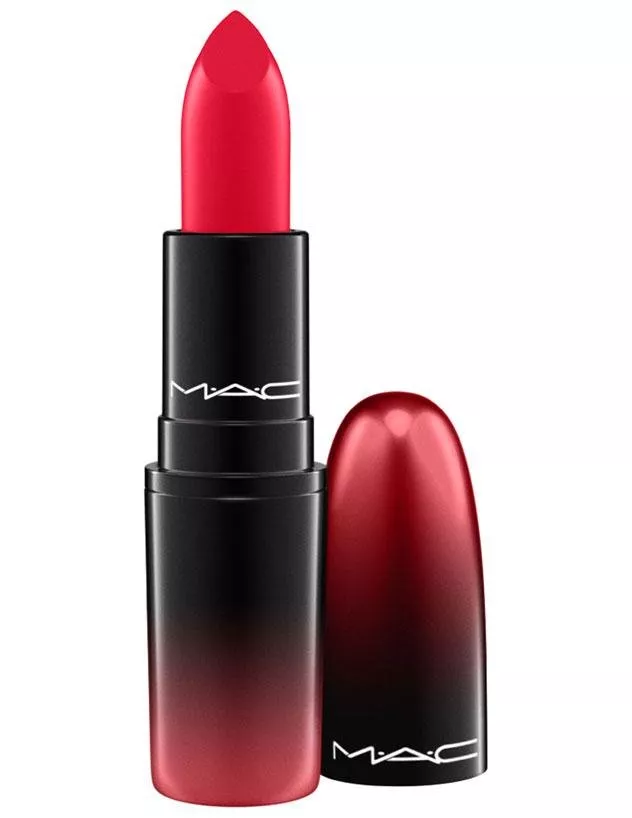 MAC Cosmetics تُطلق مجموعة أحمر شفاه Love Me Lipstick