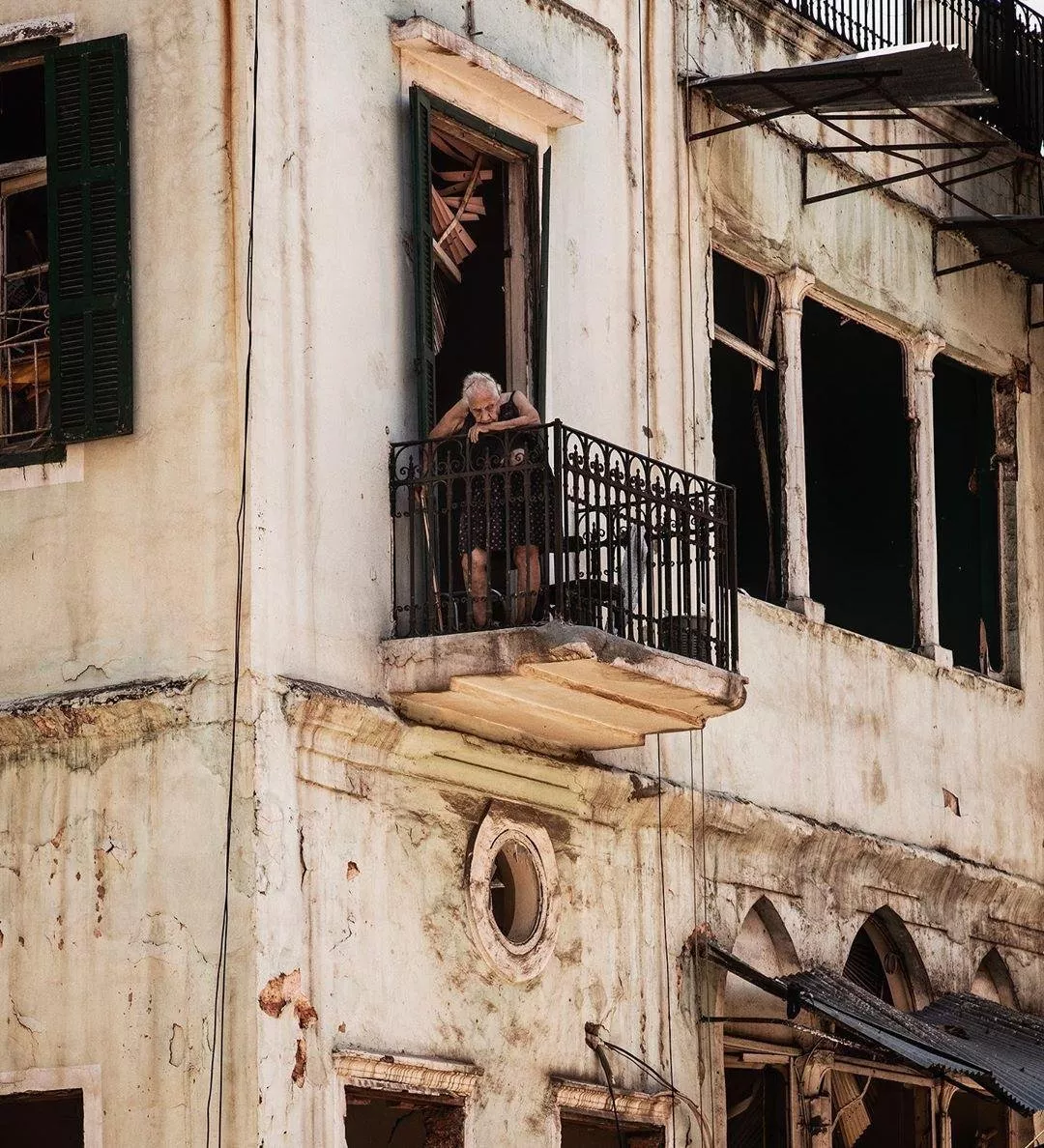 لحظات من انفجار بيروت ستطبع في ذاكرة الجميع، وثّقت بالصور والفيديوهات
