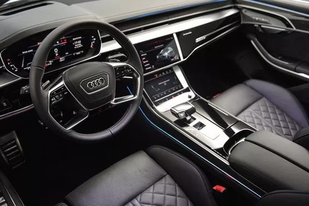 سيّارة Audi S8 الجديدة متوفّرة الآن في النابوده للسيارات