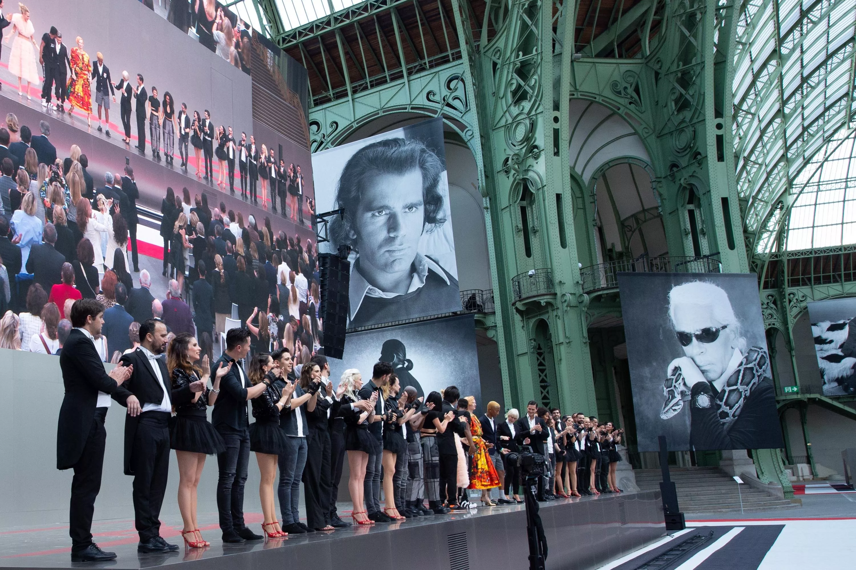 باريس تقدّم تحية إجلاء للراحل المبدع Karl Lagerfeld: أسطورة عابرة لكل زمان ومكان!