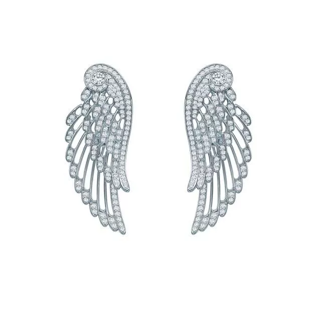 Garrard تُطلق مجموعة مجوهرات Wings Embrace بمناسبة يوم المرأة الإماراتية