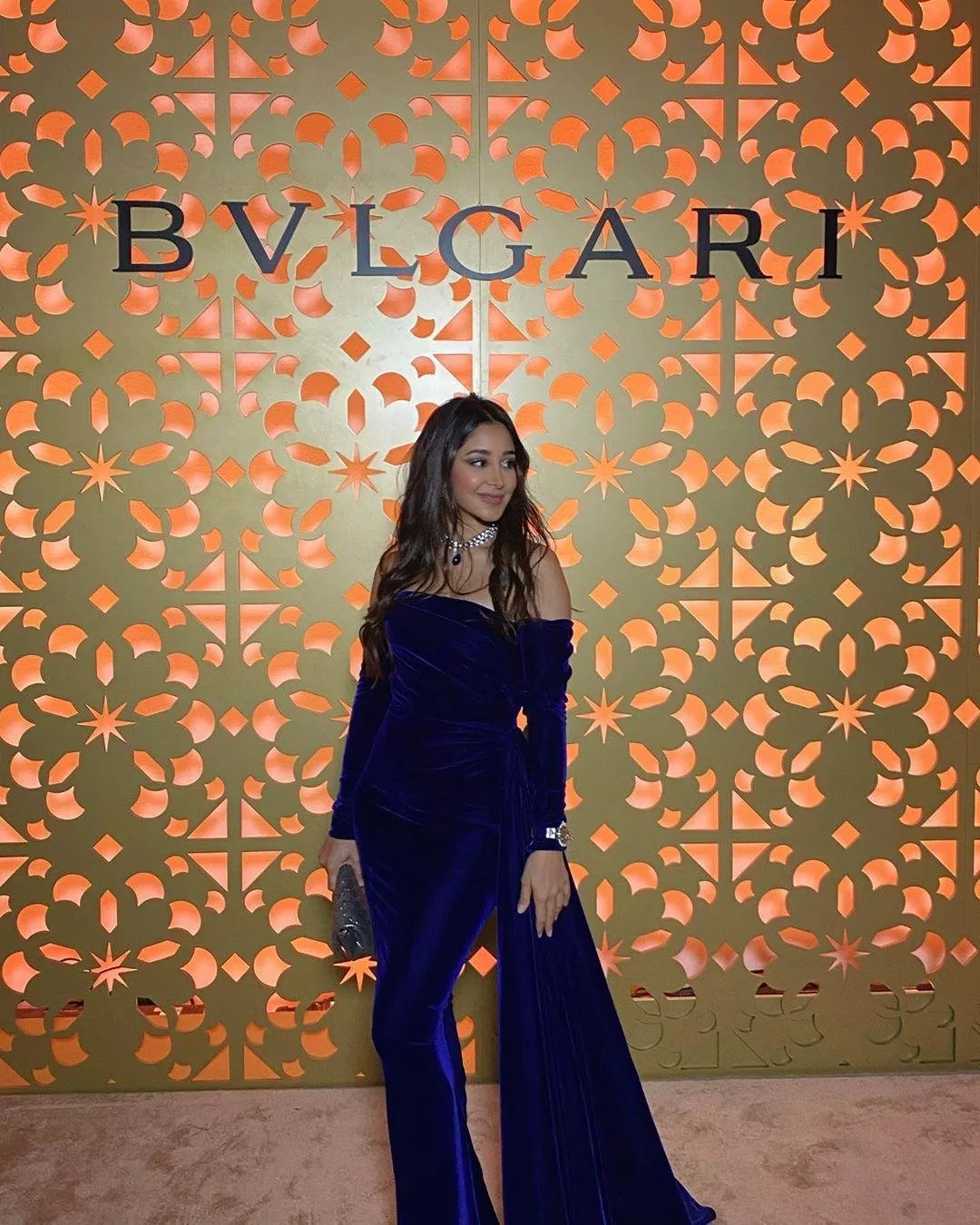 أبرز إطلالات النجمات خلال حفل إطلاق مجموعة مجوهرات BVLGARI الجديدة في الإمارات