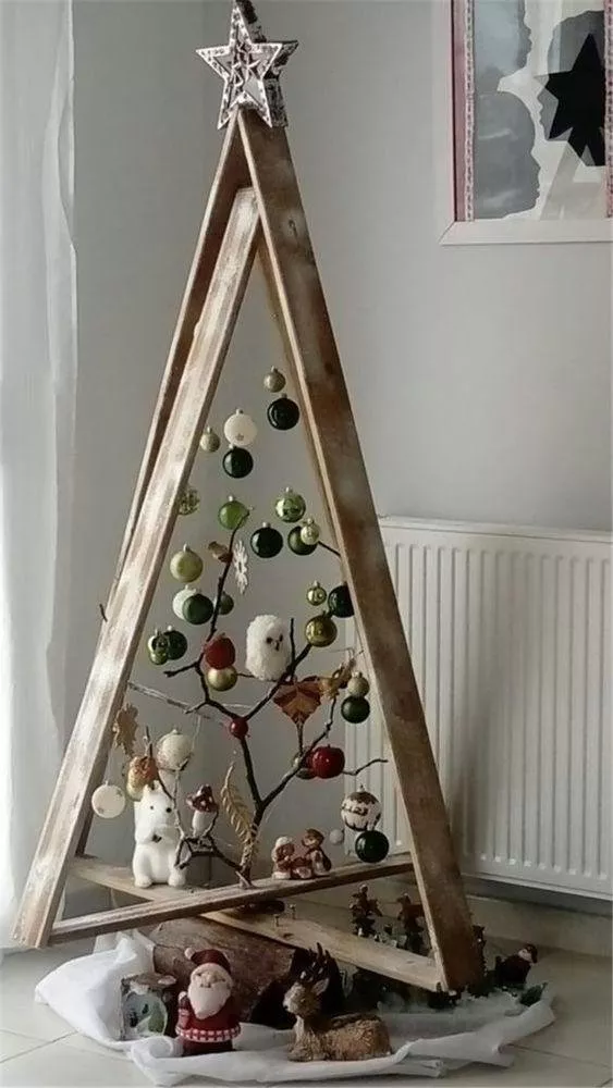 5 أشكال وزينة شجرة كريسماس غير تقليدية