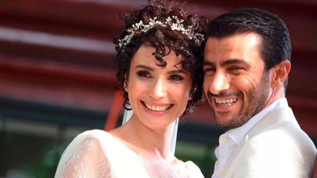 صور حفل زفاف الممثلة التركية سونغل اودن، بطلة مسلسل نور