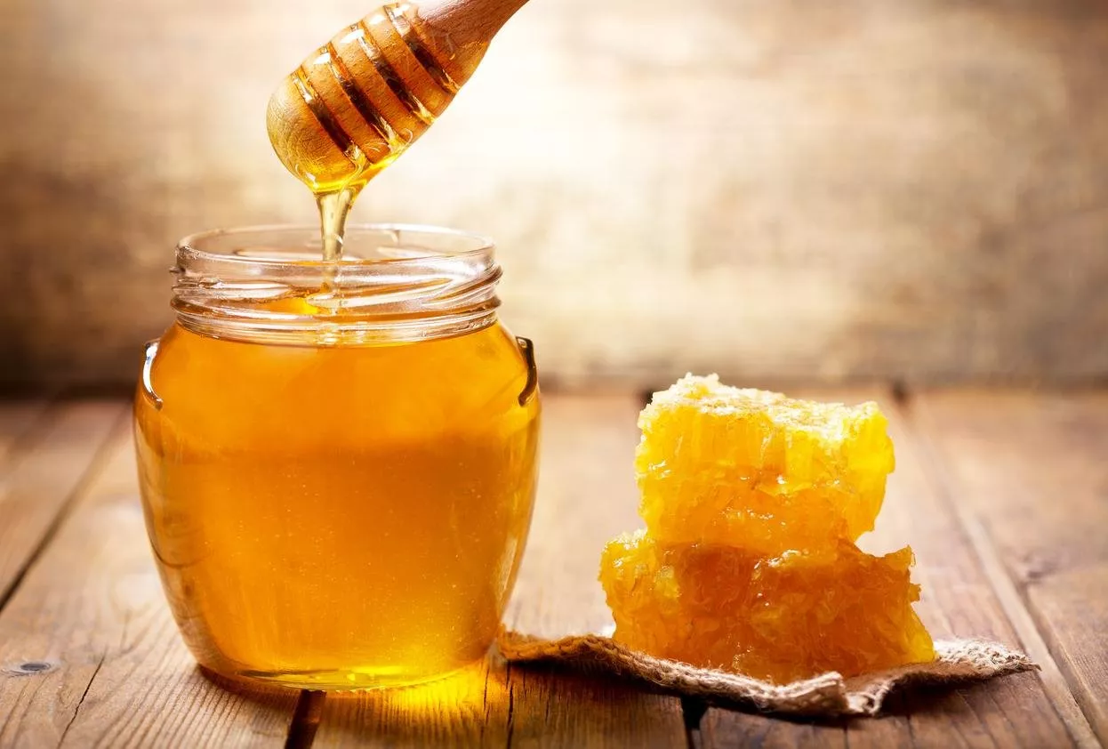 ماذا يحدث إن أكلت العسل كل يوم؟