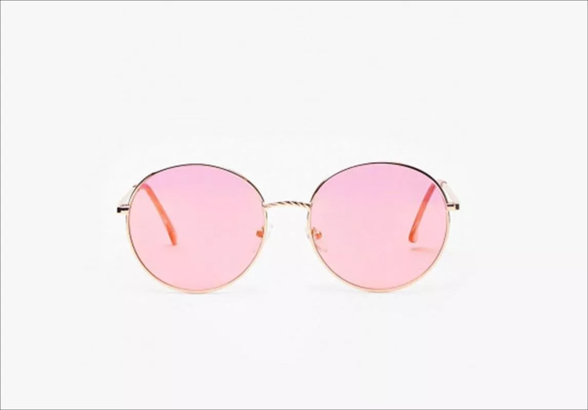 نظارات شمسية بأقلّ من 100 دولار، للوك ستايلش في الصيف