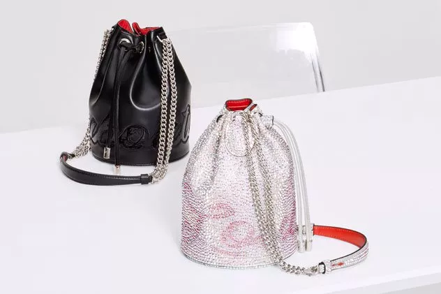 كريستيان لوبوتان تطلق حملتها الترويجية لتشكيلتها الجديدة من حقائب اليد لربيع وصيف 2019