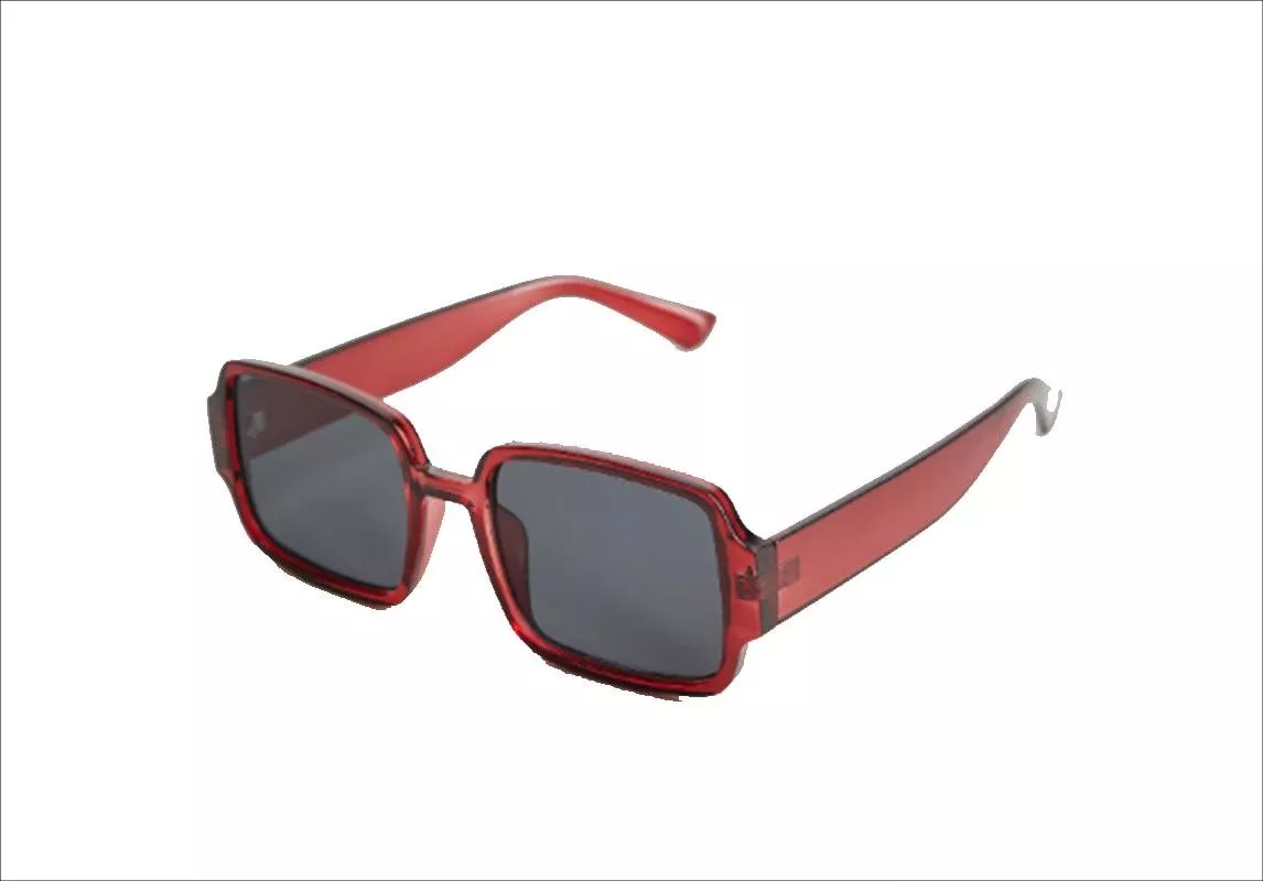 نظارات شمسية بأقلّ من 100 دولار، للوك ستايلش في الصيف