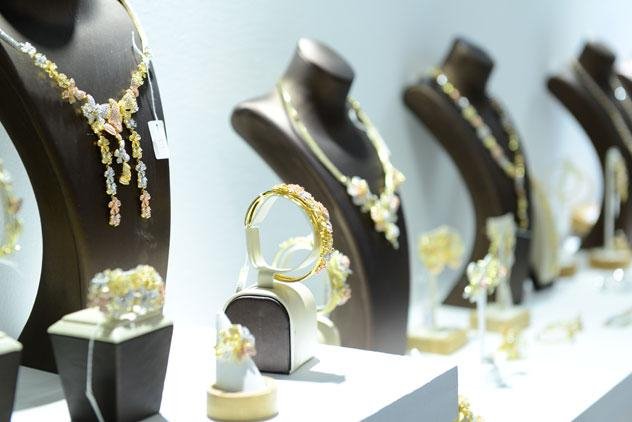 معرض دبي الدولي للمجوهرات