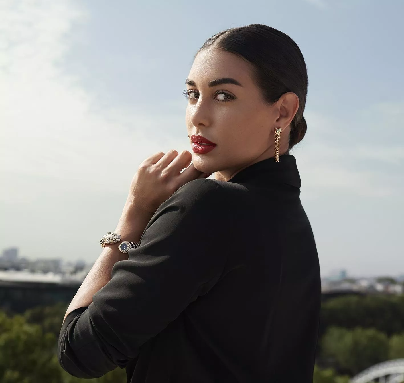 ياسمين صبري تنضمّ إلى سفيرات حملة Panthère de Cartier الإعلانية الجديدة