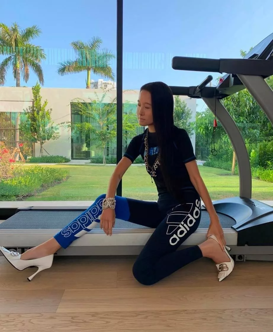 Vera Wang رجيم فيرا وانغ خسارة الوزن جسم رشيق رشاقة رياضة نظام غذائي