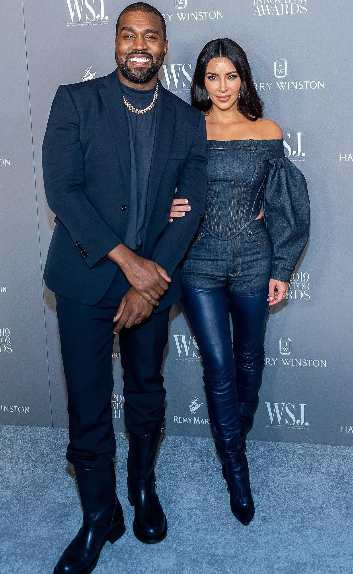 المغني ومصمم الأزياء Kanye West يعلن عن ترشحه لإنتخابات الرئاسة الأميركية