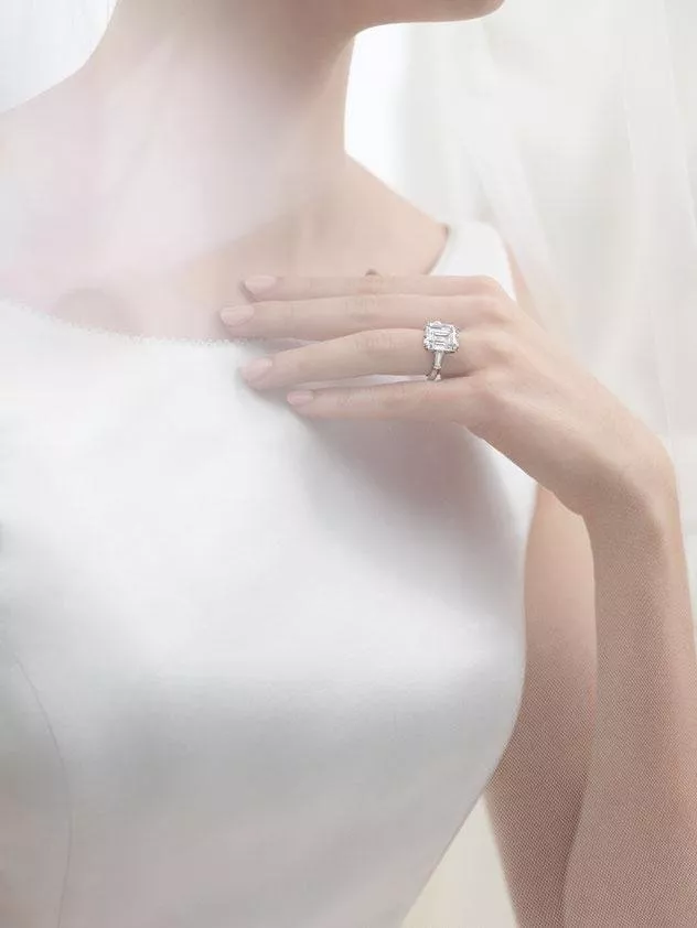 هاري ونستون تقدّم مجموعة جديدة من خواتم الخطوبة المصنوعة من الماس Bridal Couture
