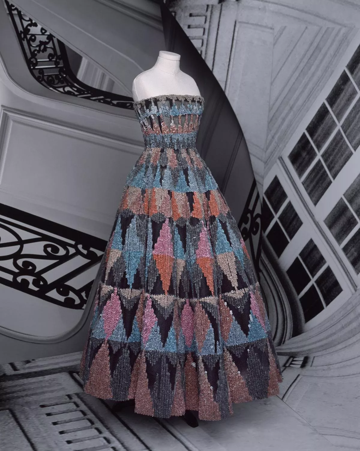 مجموعة Dior للخياطة الراقية لخريف 2020: رحلة إلى العالم الخيالي