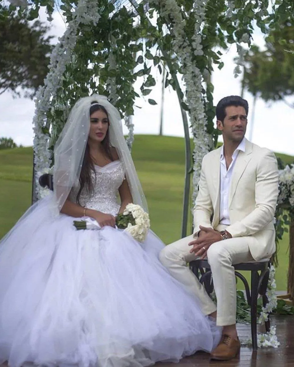 فستان زفاف ياسمين صبري، في مسلسل فرصة ثانية في رمضان