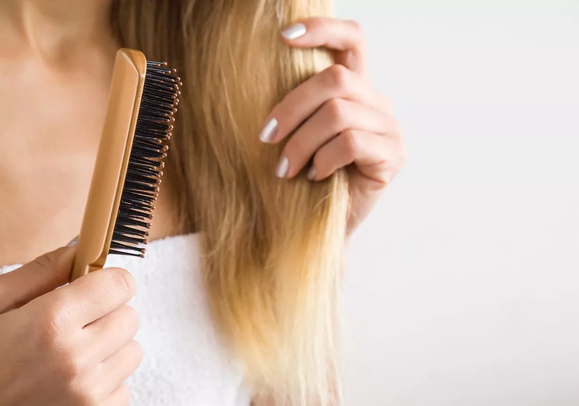 حلول لتساقط الشعر الناتج عن خلل في هرمونات الغدة الدرقية