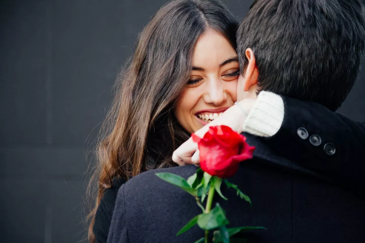نظرية 2-2-2: الحل لجعل حياتكِ الزوجية شهر عسل دائم!