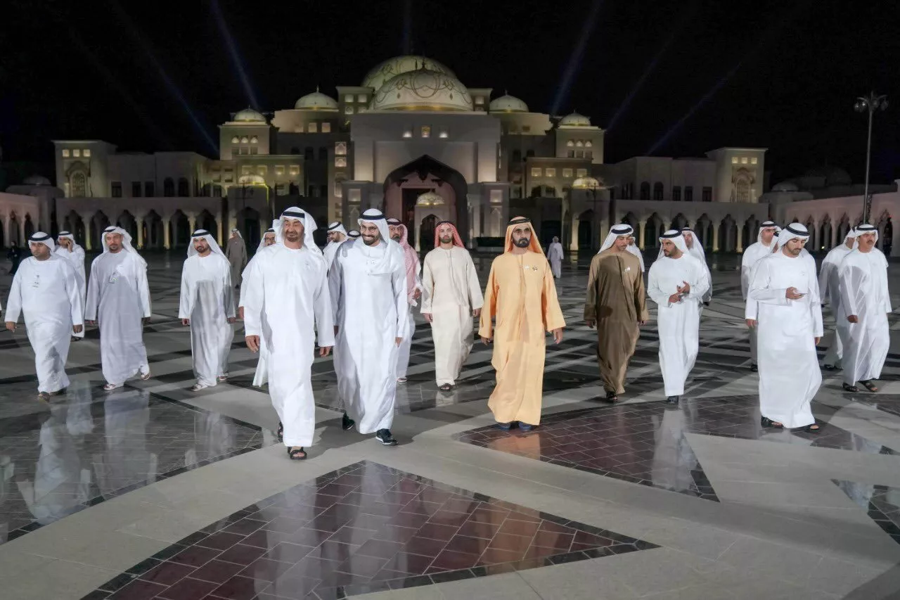قصر الوطن في أبو ظبي يفتح أبوابه للعموم، وهذه هي أولى صوره