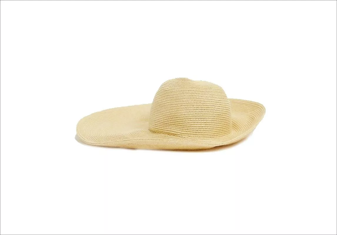 هذا الصيف، نكّهي خزانتكِ بموديلات قبعة قش جميلة
