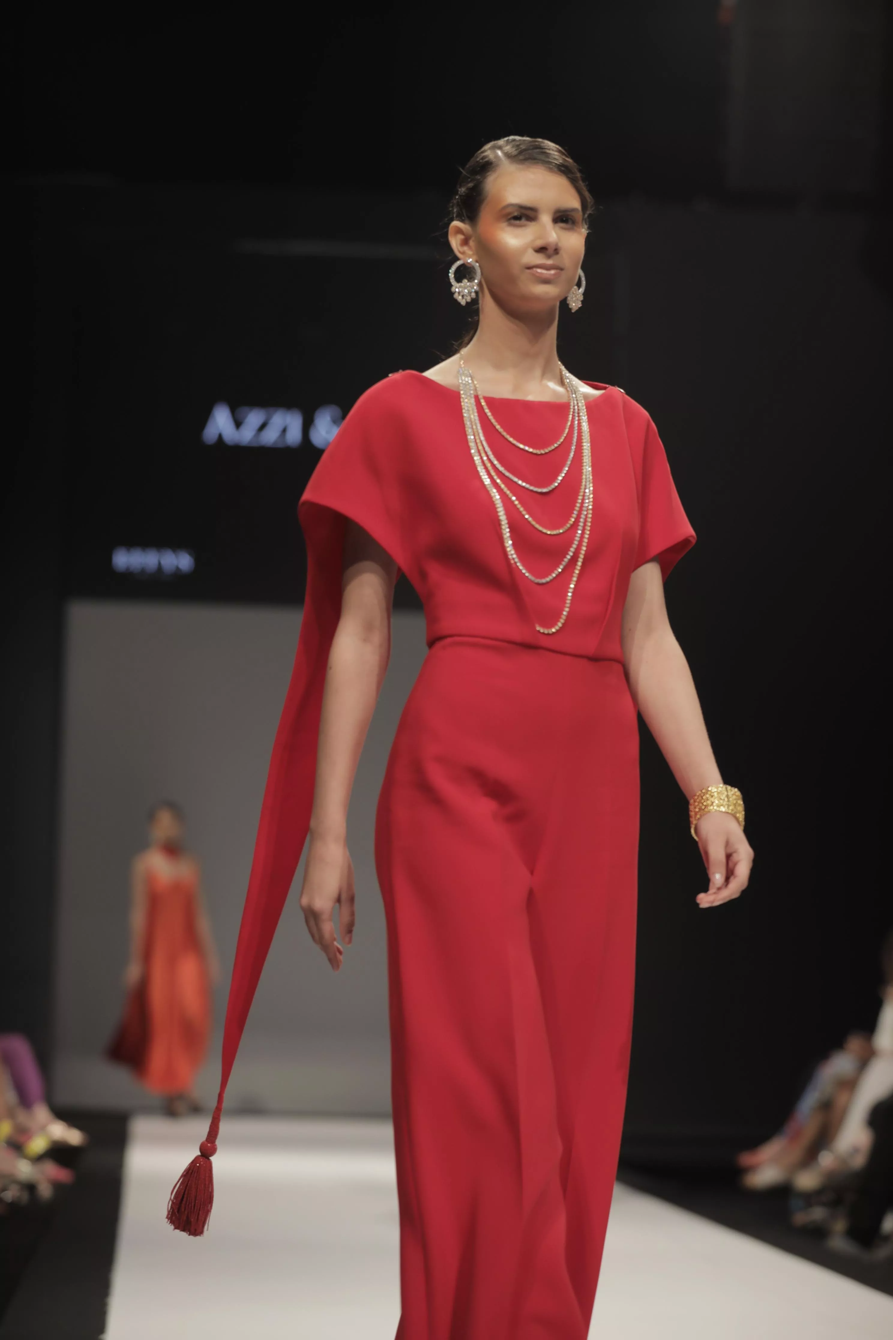 2019 JamaloukiCon: جمعية Hearbeat قدّمت عرض أزياء خيري مفعم بالألوان!