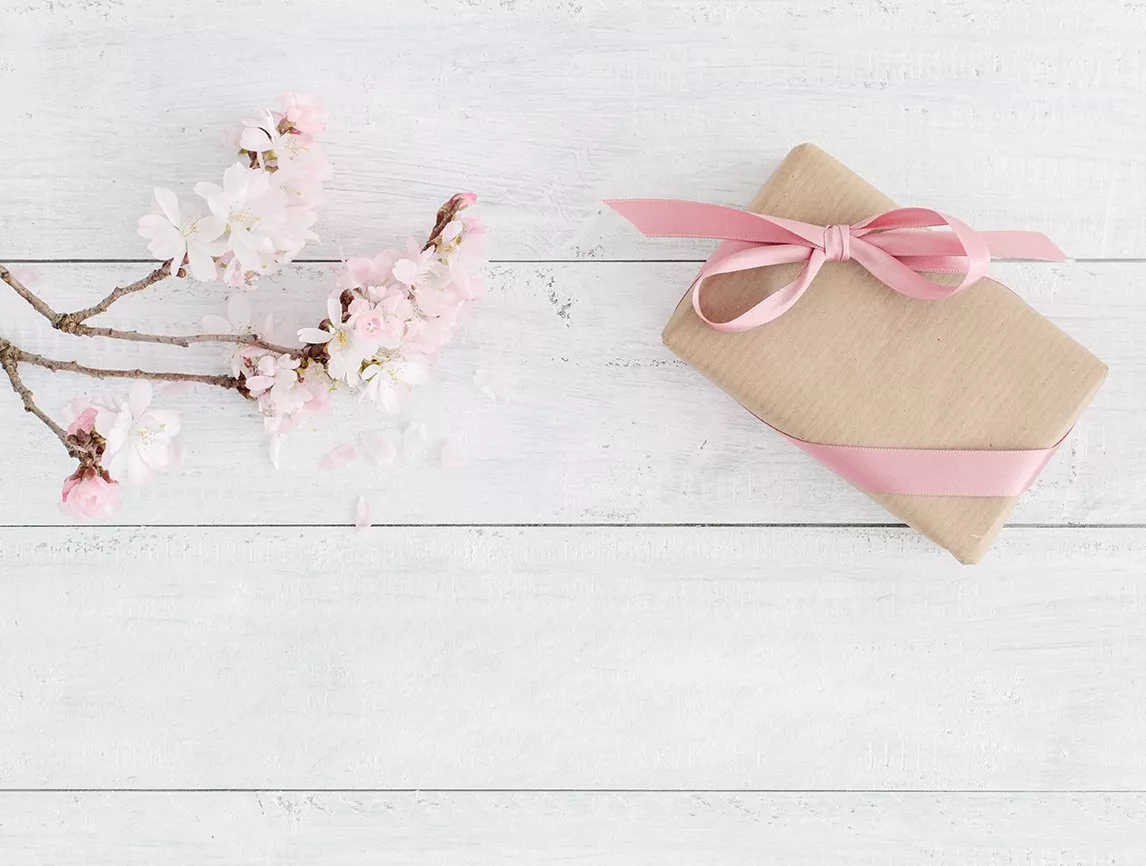 10 خطوات تساعدكِ في اختيار هدايا عيد الام الأجمل والأنسب لها