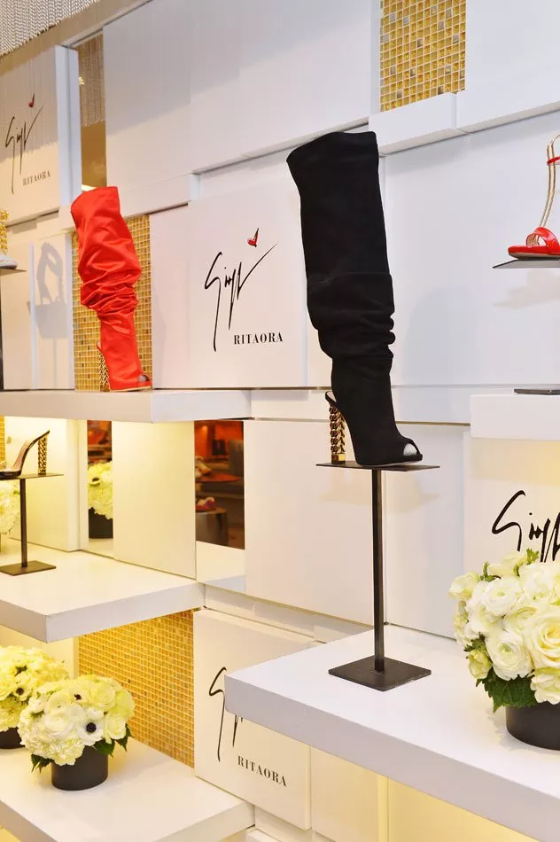 Giuseppe Zanotti تُطلق مجموعة أحذية Giuseppe for Rita Ora shoe collection بالتعاون مع ريتا أورا