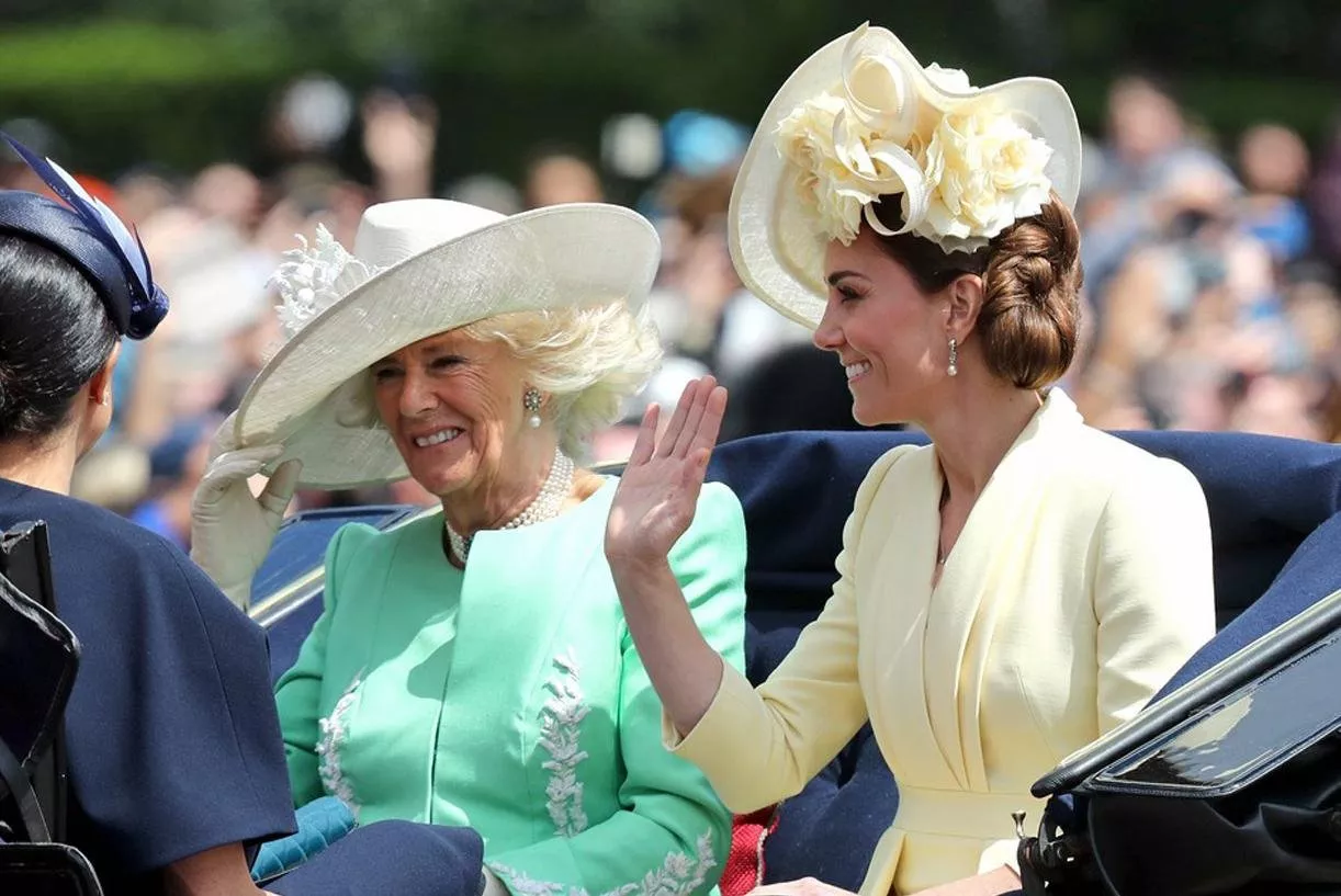 عيد ميلاد الملكة اليزابيث: الإطلالة الرسمية الأولى لميغان ماركل بعد الولادة ومواقف لم تنتبهي إليها