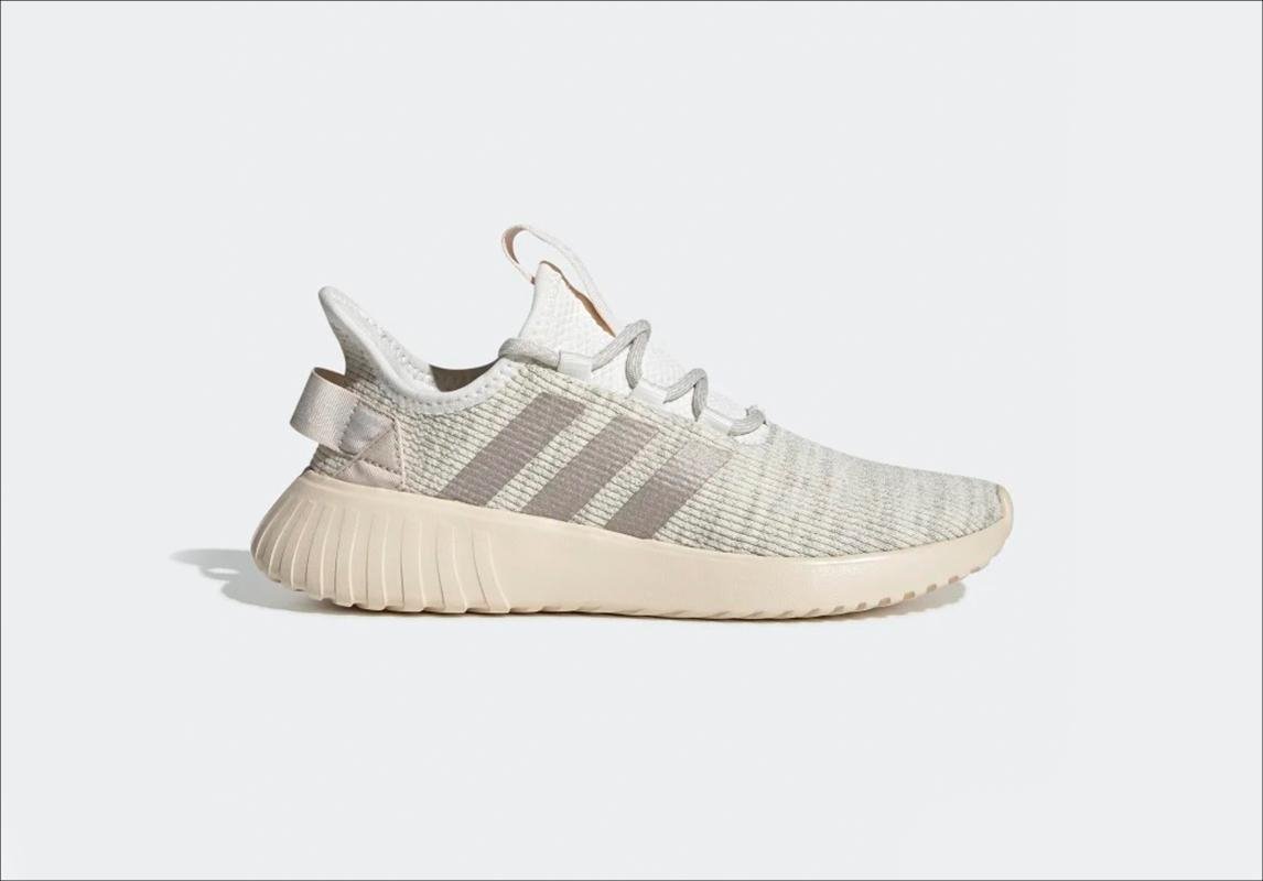 احذية رياضية حذاء رياضي نسائي سنيكرز  اديداس adidas
