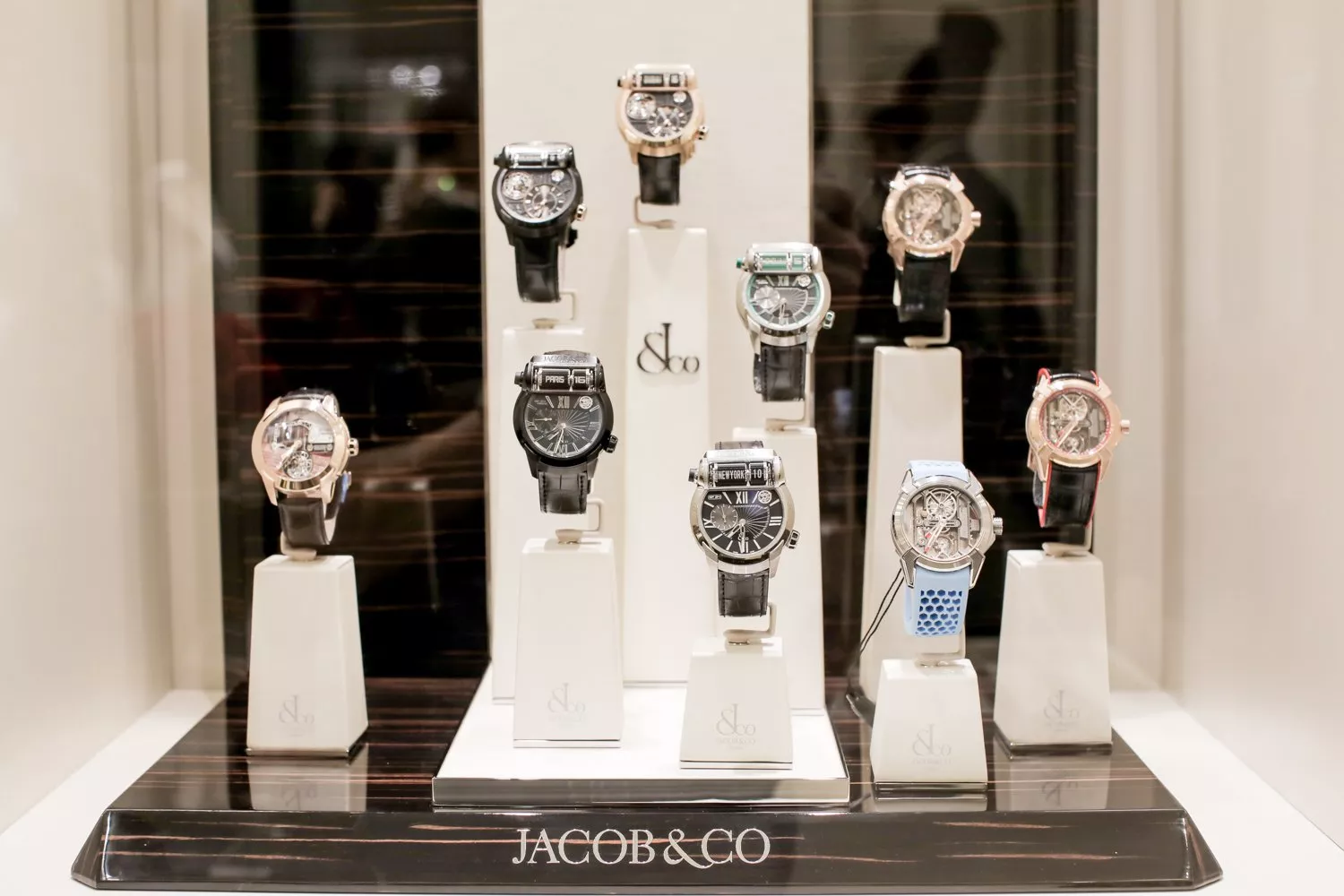 .Jacob & Co تفتتح أول متجر لها في الشرق الأوسط