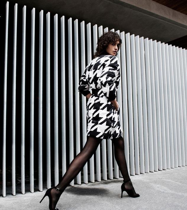 Balmain - Net-A-Porter - مجموعة كبسولية - ملابس وأحذية