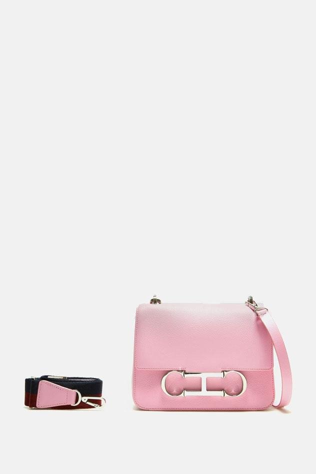 Carolina Herrera - مجموعة حقائب Initials Insignia