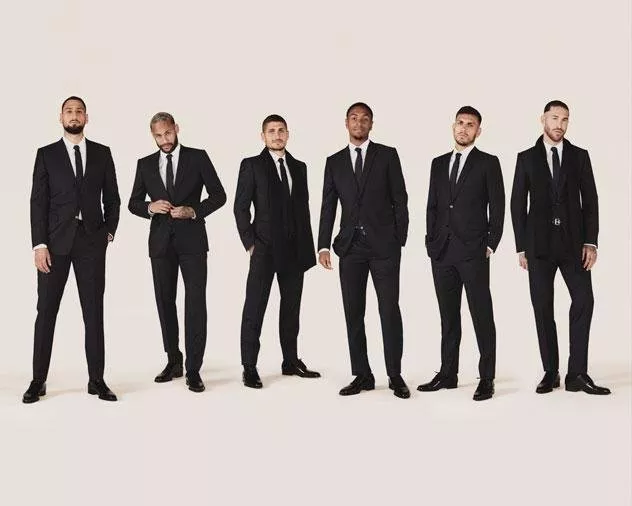 ديور تقدّم مجموعة الملابس الرسمية لفريق باريس سان جيرمان PSG