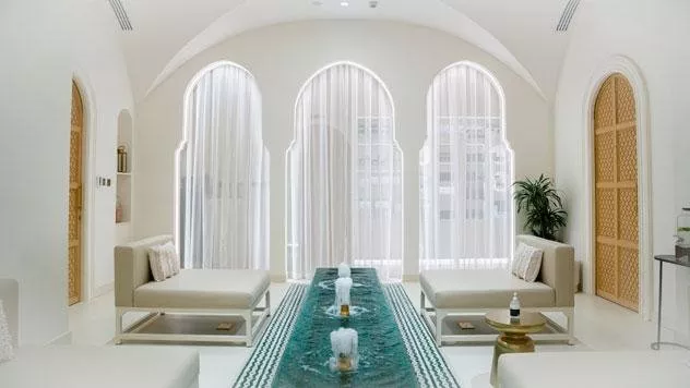 ازيل بيوتي تطلق أول تجربة حمام مغربي على الإطلاق في دبي مول