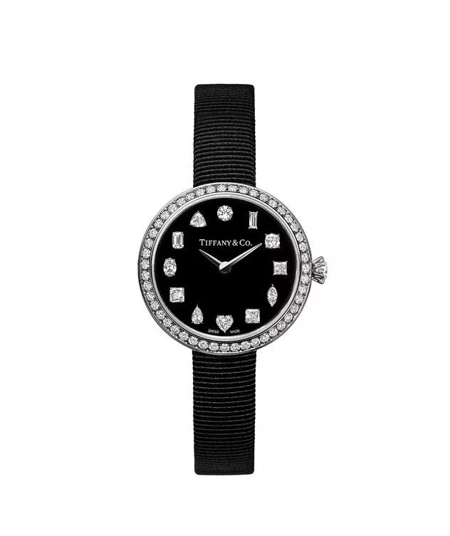 Tiffany & Co تطلق ساعة Tiffany Eternity الجديدة من الألماس