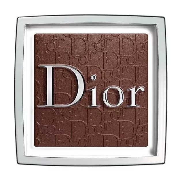 ديور تضيف مستحضرات جديدة إلى مجموعة ماكياج Dior Backstage