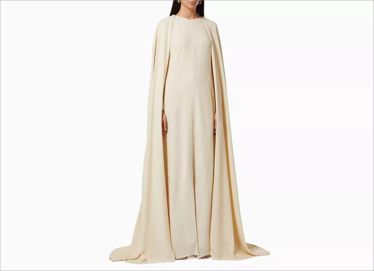20 فستان ناعم للمحجبات لتتسوّقي من بينها التصميم الأجمل لكِ في صيف 2021