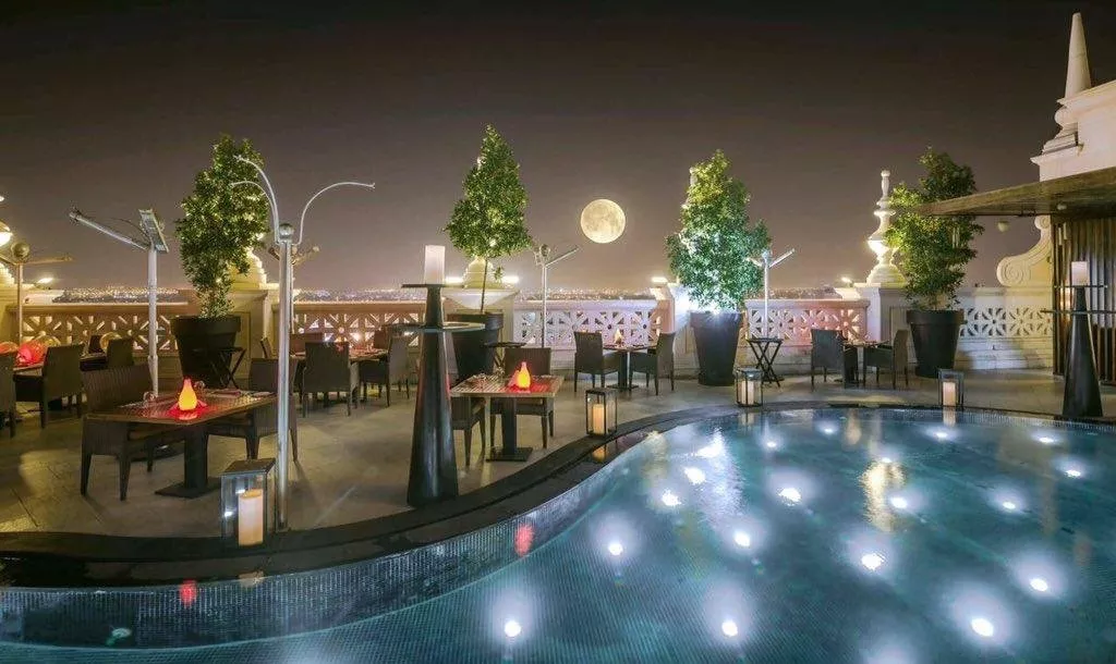 أبرز مطاعم وفنادق في الرياض، تقدّم وجبات سحور وافطار رمضان 2021
