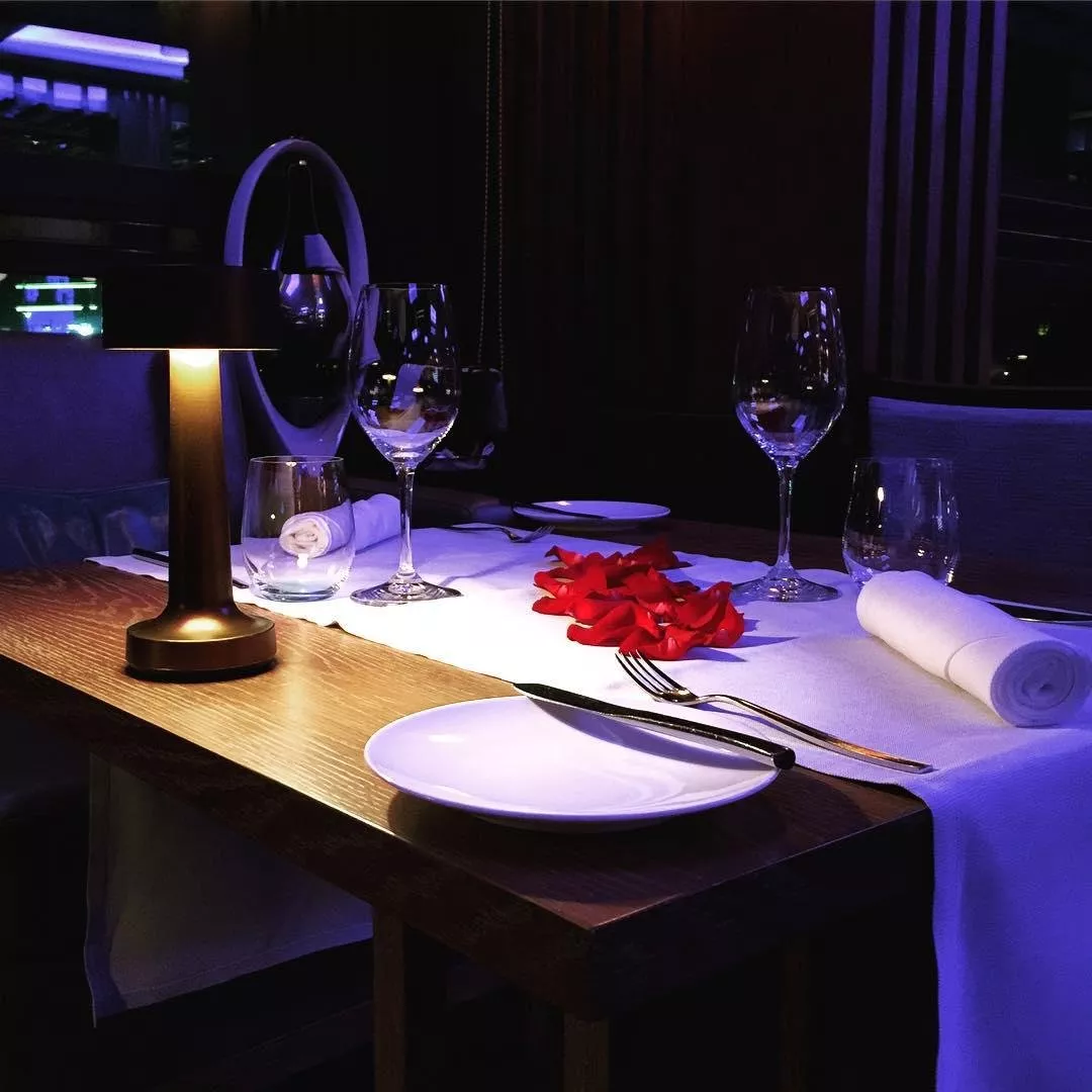 10 من أفضل المطاعم الرومنسية في دبي، لقضاء وقت مميّز مع زوجكِ
