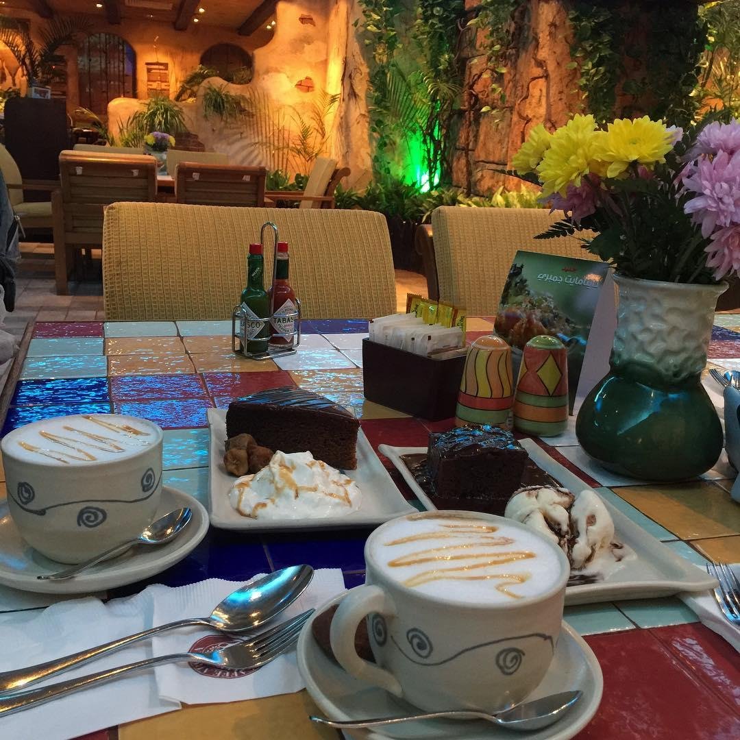 المقاهي في جدة   قهوة   جدة   السعودية   المملكة العربية السعودية 
