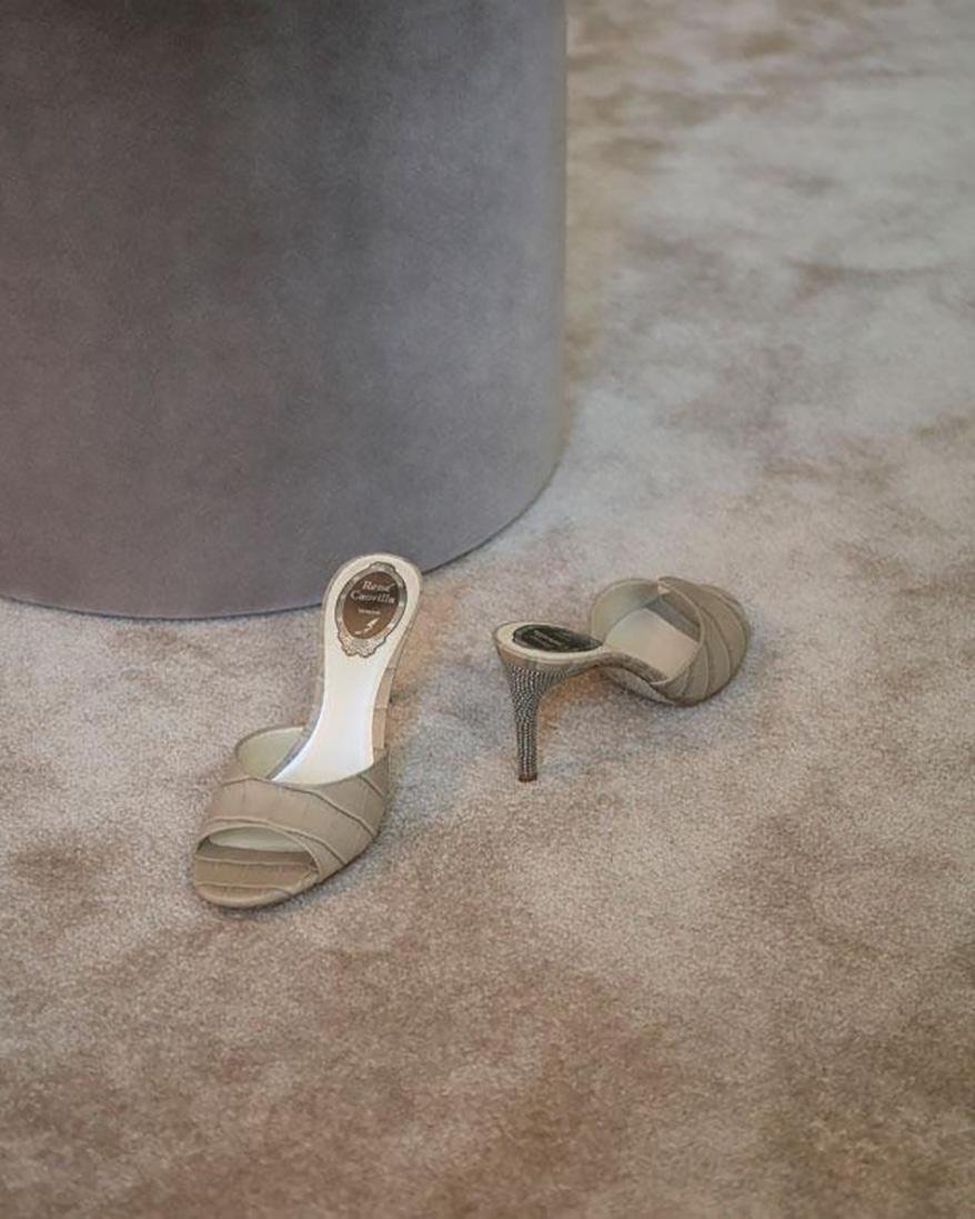 إصدارات موضة رمضان 2021 ملابس رمضان ثياب تصاميم اكسسوارات شنط احذية شوز حذاء حقيبة 
