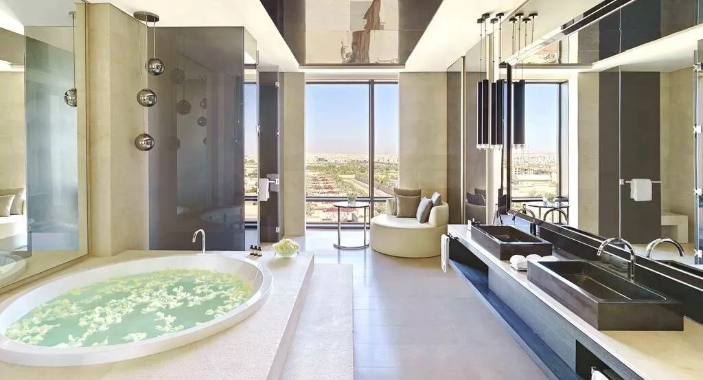 أفضل 10 فنادق في الرياض مناسبة للعائلات، يمكنكِ قضاء إجازتكِ المقبلة فيها