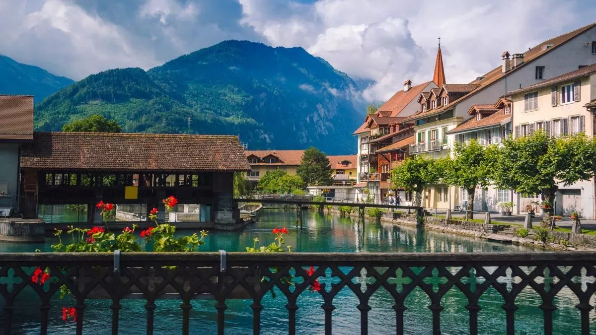 أجمل الوجهات السياحية التي يمكنكِ زيارتها في سويسرا