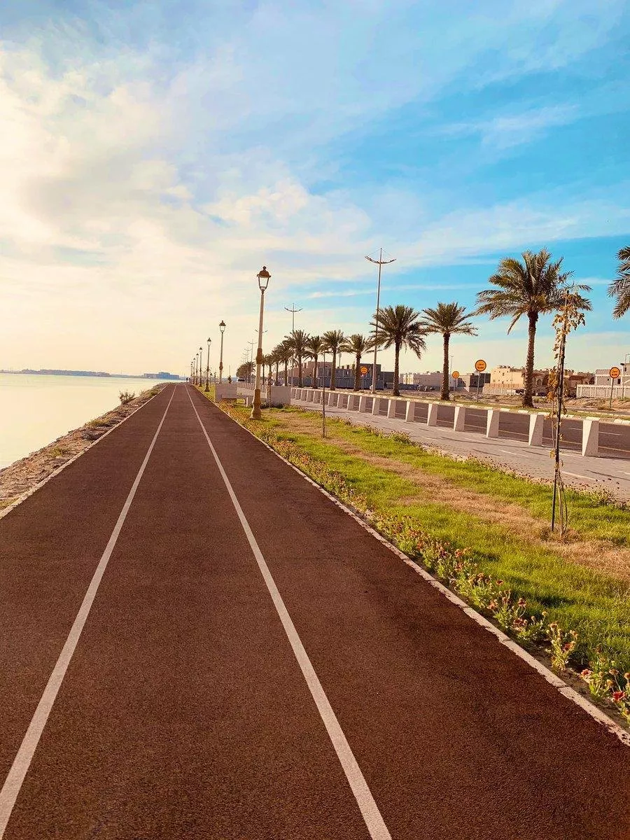 أفضل 8 مواقع لممارسة رياضة المشي في السعودية